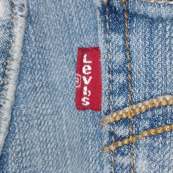 Levi's Vintage 524 "Too Superlow" Distressed Jeans, in a size 3 S/C - Picture 5 of 6